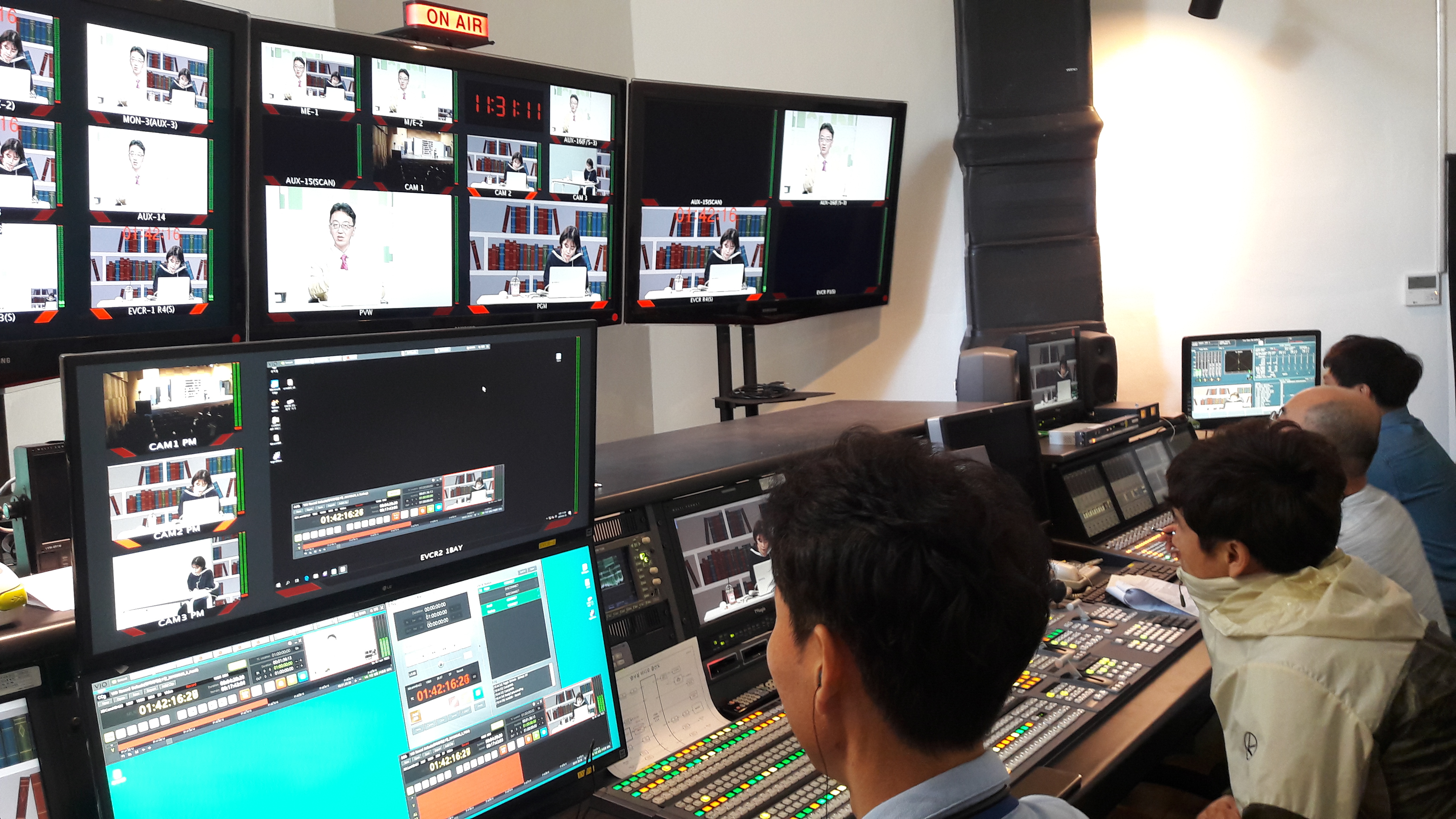  Broadcasting Studio of the KNOU TV Channel