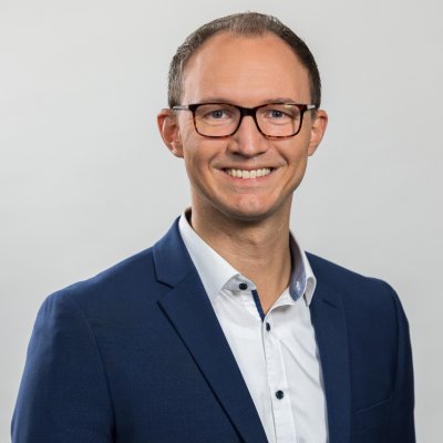 Portrait von Prof. Dr. Sven Meister