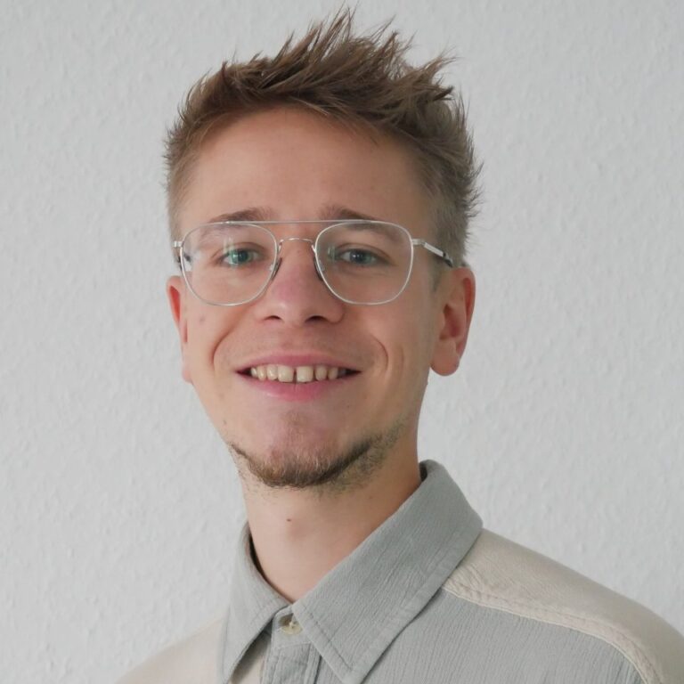 Portraitfoto von Jens Tobor
